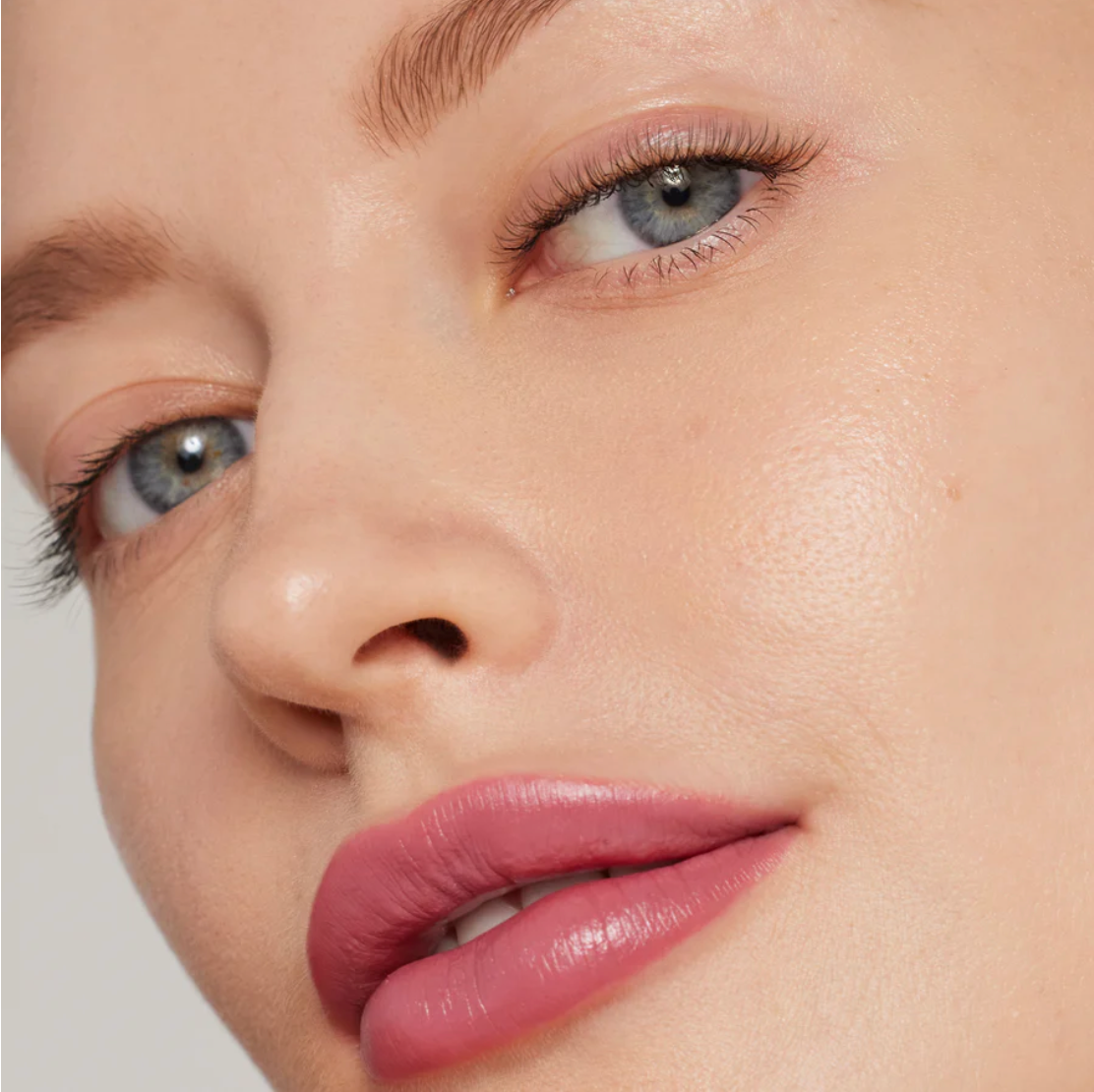 Longest Lash Thickening and Lengthening Mascara